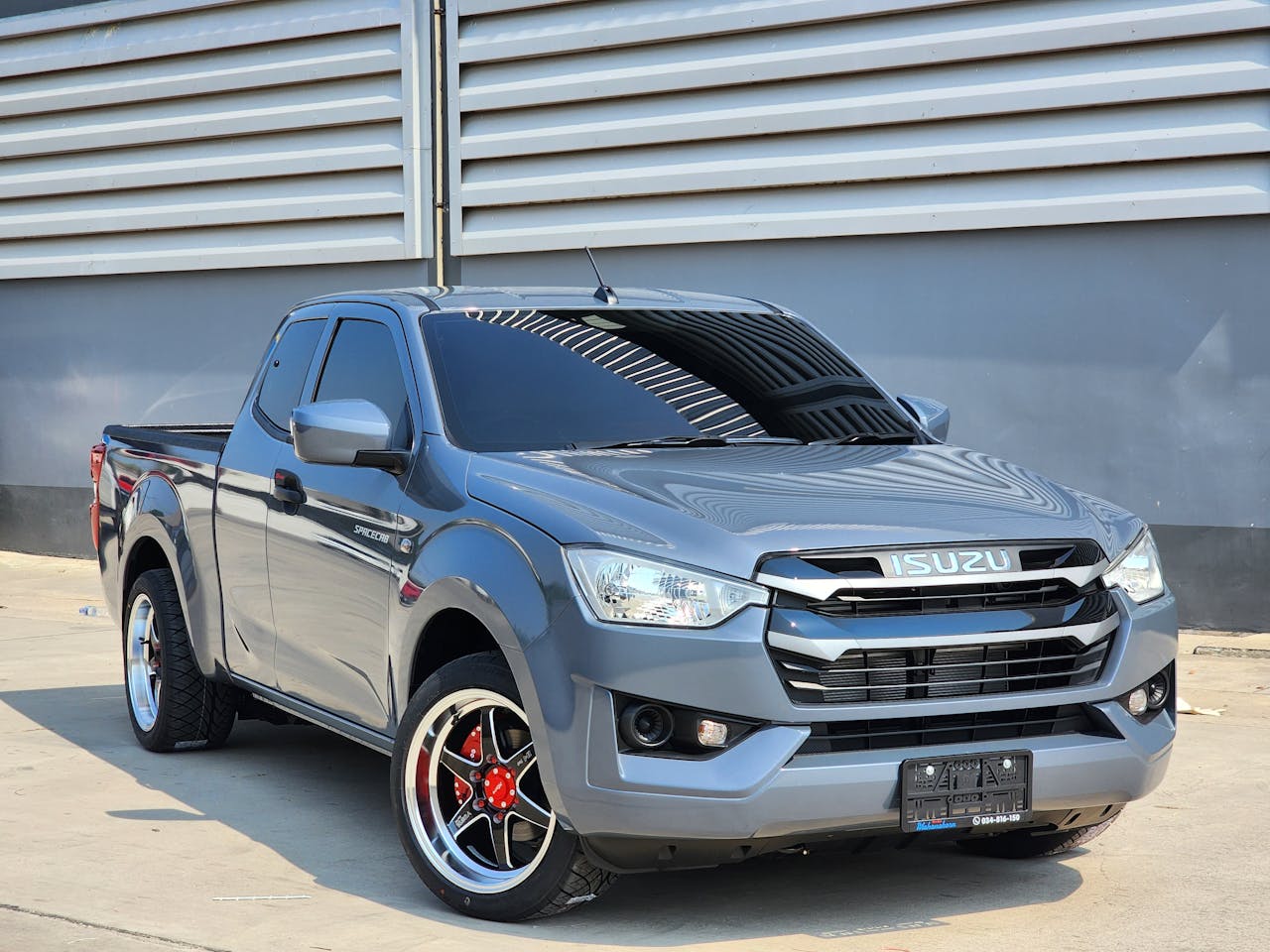 What Japanese Vehicle Brands Can Chris Knott Insure?