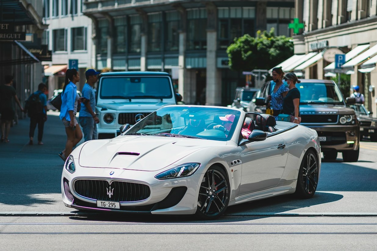 What makes Chris Knott different for Maserati coverage?